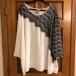 NWOT Roamans White Blouse with Eyelash Lace Detail